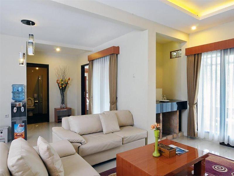 Dago Heuvel Resort Cimenyan Bagian luar foto
